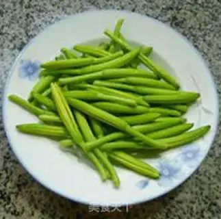 Make Squeeze the veggies and fire the squid step 0