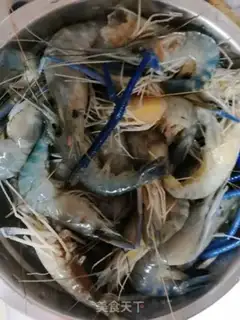 Make A dry-dried prawn step 0