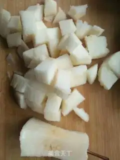 Make Pear and orange date tea step 2