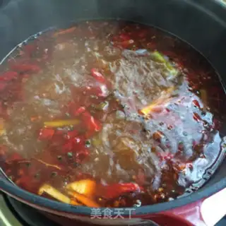 Make A spicy pot with a pink belt step 6