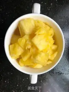 Make Pineapple mango juice step 1