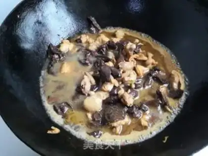 Make Chicken leg and red mushroom step 7
