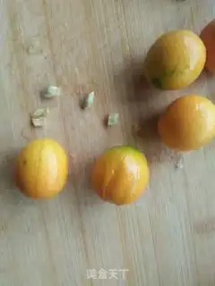 Make Pear and orange date tea step 4