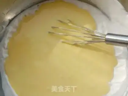 Make Fruit box cake step 5