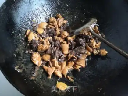 Make Chicken leg and red mushroom step 9