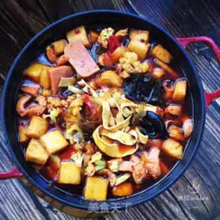 Make A spicy pot with a pink belt step 11