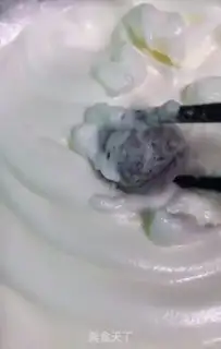 Make Snow Bean Sandball step 5