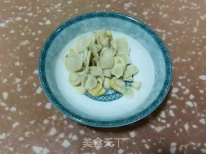Make Garlic lettuce step 1