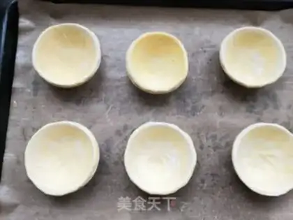 Make Eggskin mango soufflé step 0