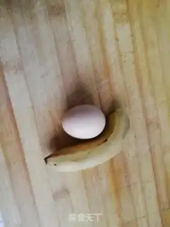 Make Banana omelet step 0