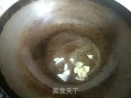 Make Silverfish sour fan soup step 4