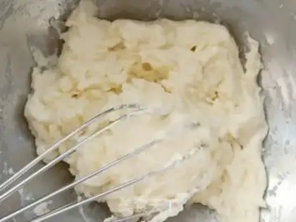 Make Barbie doll cake step 2