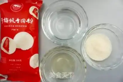 Make Mini-Olio Snowmen step 0