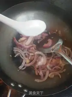 Make Onion fried meat step 4