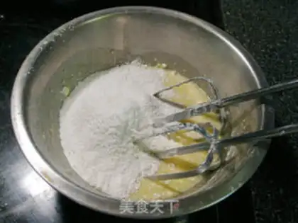 Make Strawberry croissants step 3