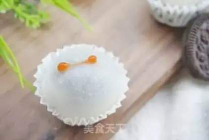 Make Mini-Olio Snowmen step 12