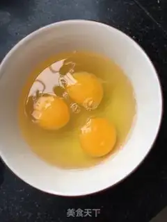 Make Pelican fried eggs step 2