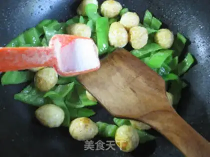 Make Cream peppers, tiger-skin eggs step 4