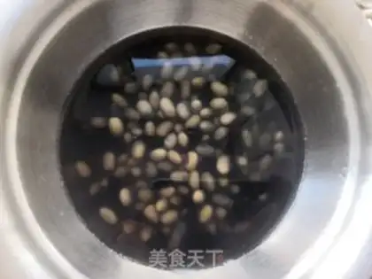 Make oatmeal lily double soy sauce step 0