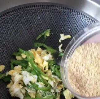 Make Pelican fried eggs step 10