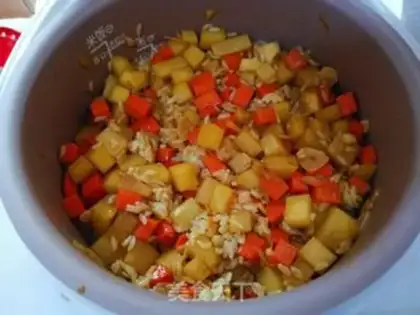 Make Scrumptious curry step 4