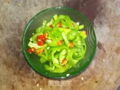 Make Cold chili rings step 1