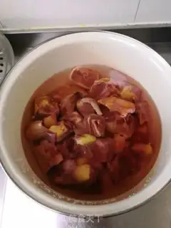 Make Puffy chicken soup step 0