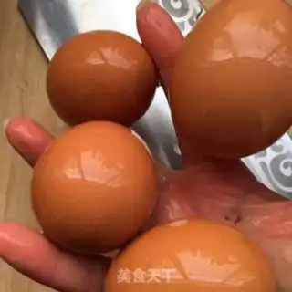 Make Fried eggs step 3