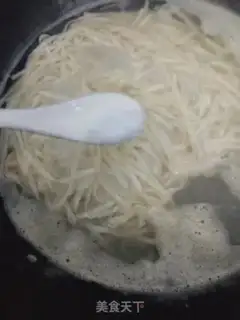 Make Carrot egg noodles step 2