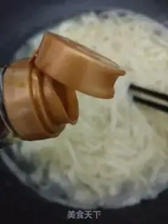 Make Carrot egg noodles step 5