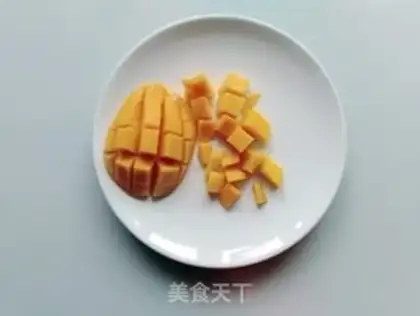 Make Ice mango chicken salad step 2