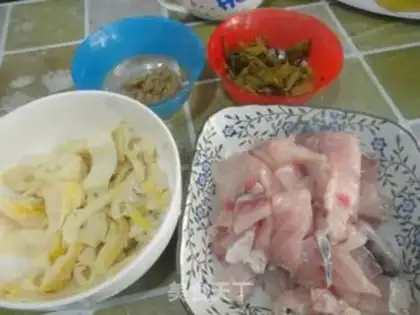 Make Fresh sour fish step 1
