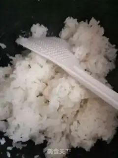 Make Chicken cucumber fried rice step 0
