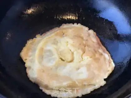 Make Egg bun mashed potatoes step 6