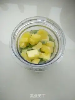 Make Pineapple cucumber juice step 2