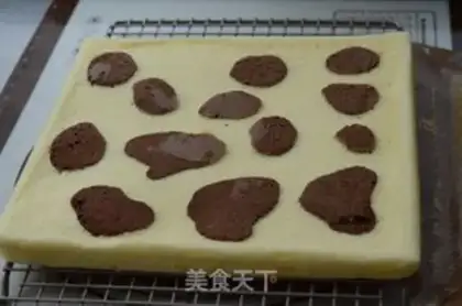 Make Cowline blueberry rolls step 11