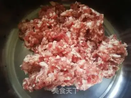 Make Pork and sour soup step 1