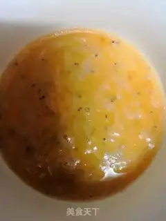Make Egg fried silverfish step 1