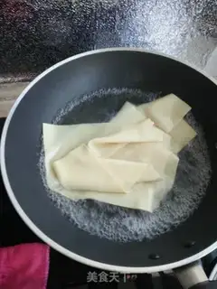 Make Beanie spinach rolls step 1