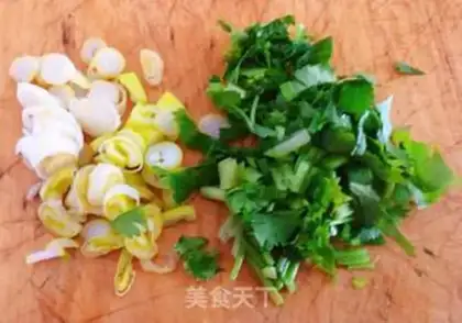 Make Tomato egg cover cooking step 1