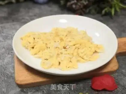 Make Egg fried silverfish step 3