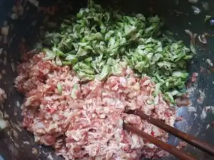 Make Pork and sour soup step 6