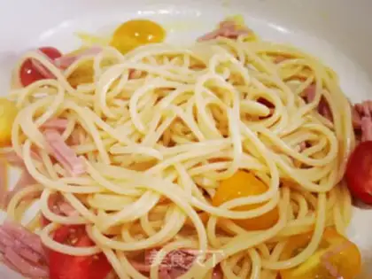 Make Tomato ham pasta step 10