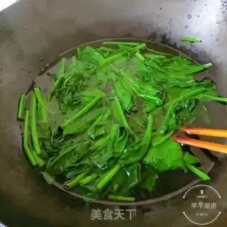 Make Chickenball spinach soup step 2