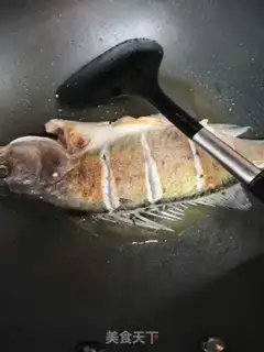 Make Red burning sea bass step 1