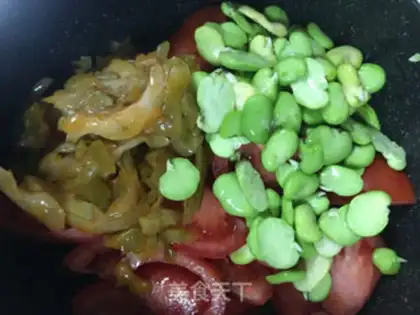 Make Tomato pickles, bean petal soup step 2