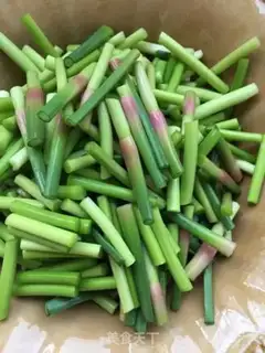 Make Garlic fried intestines step 1