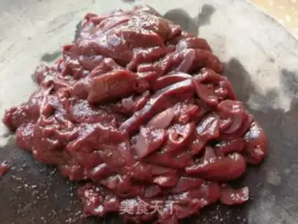 Make Onion pepper fried pork liver step 0