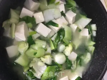 Make Cream tofu shrimp soup step 3