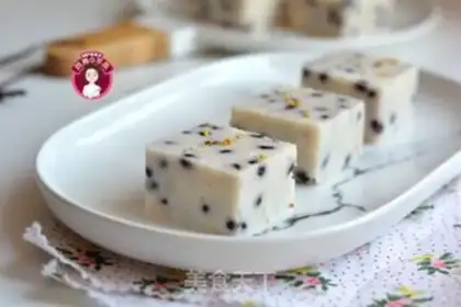 Make Bean Mountain medicine cake step 10
